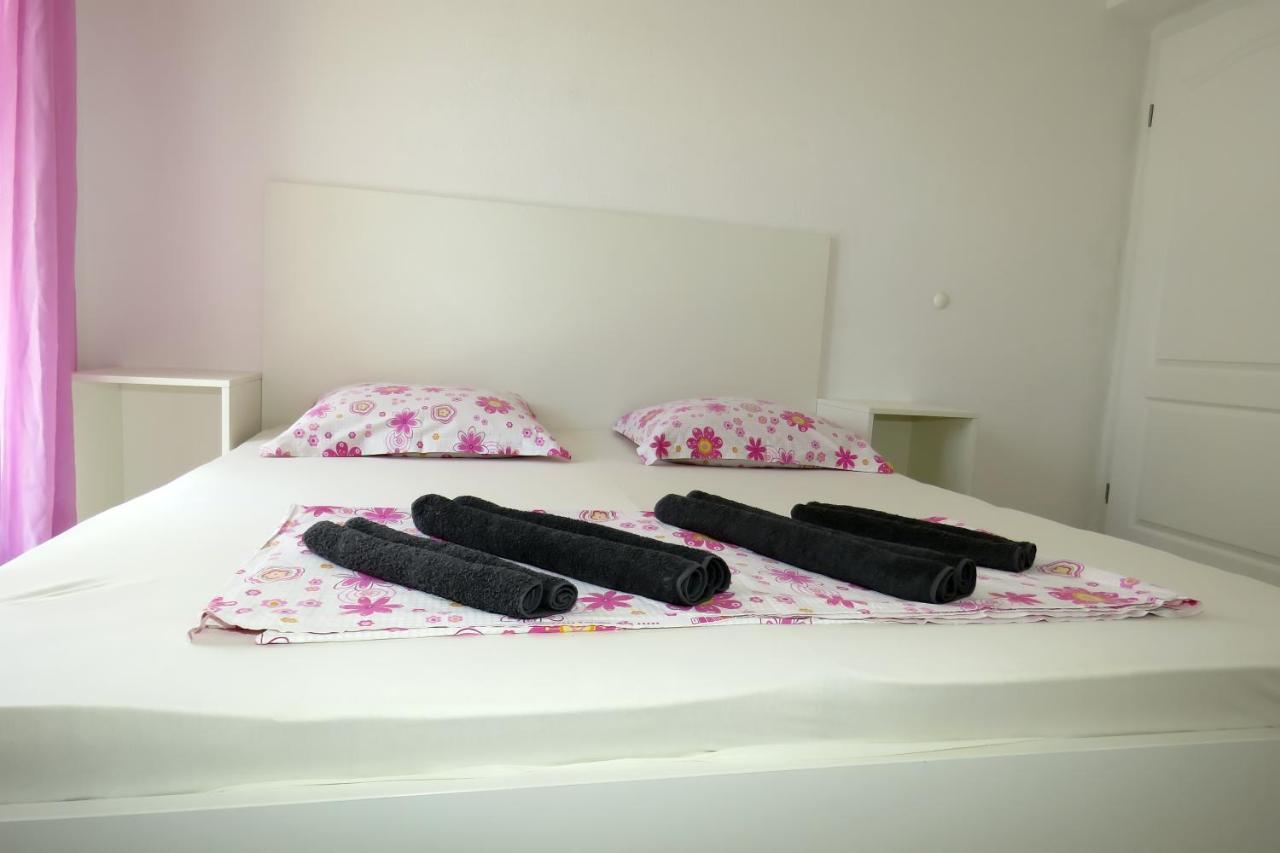 Hotel Lux Dalmatia I&R à Makarska Extérieur photo