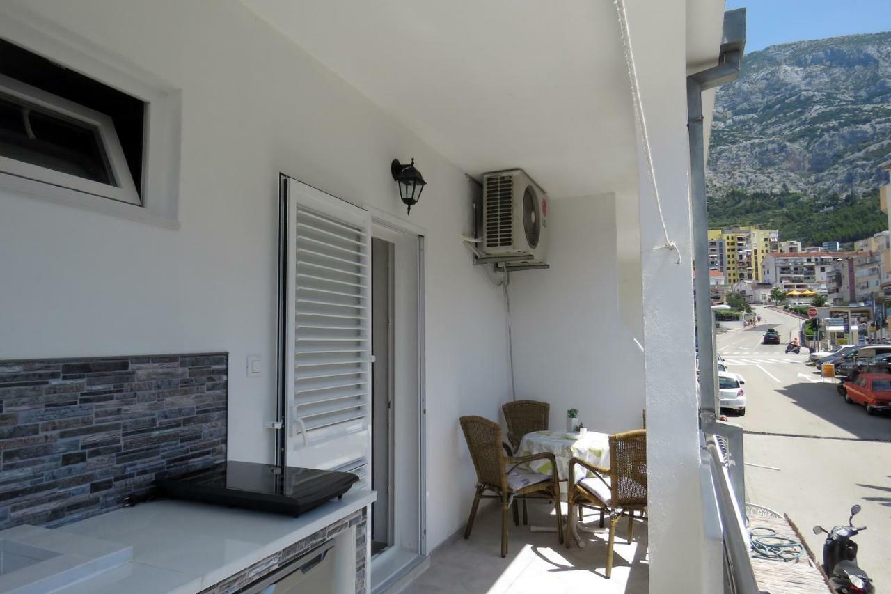 Hotel Lux Dalmatia I&R à Makarska Extérieur photo