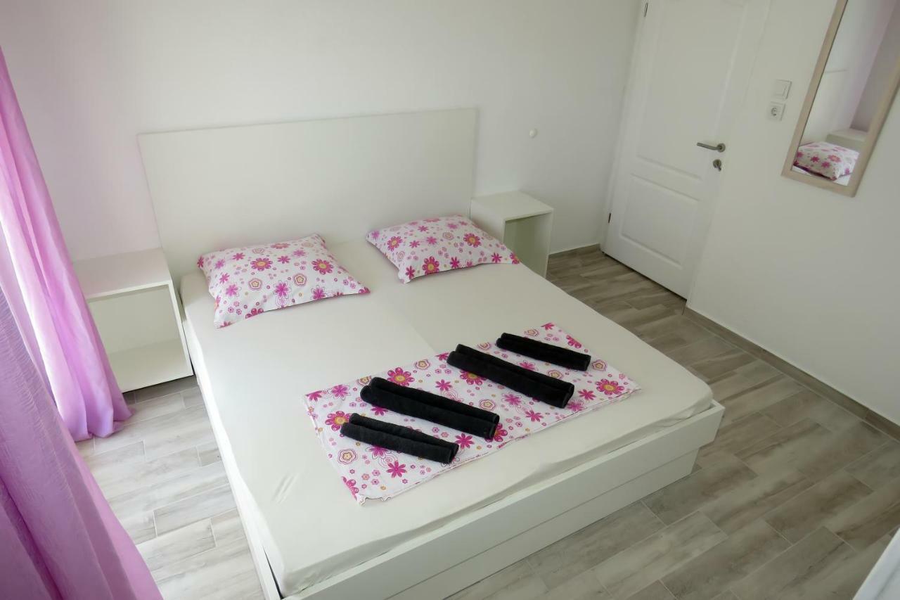 Hotel Lux Dalmatia I&R à Makarska Extérieur photo