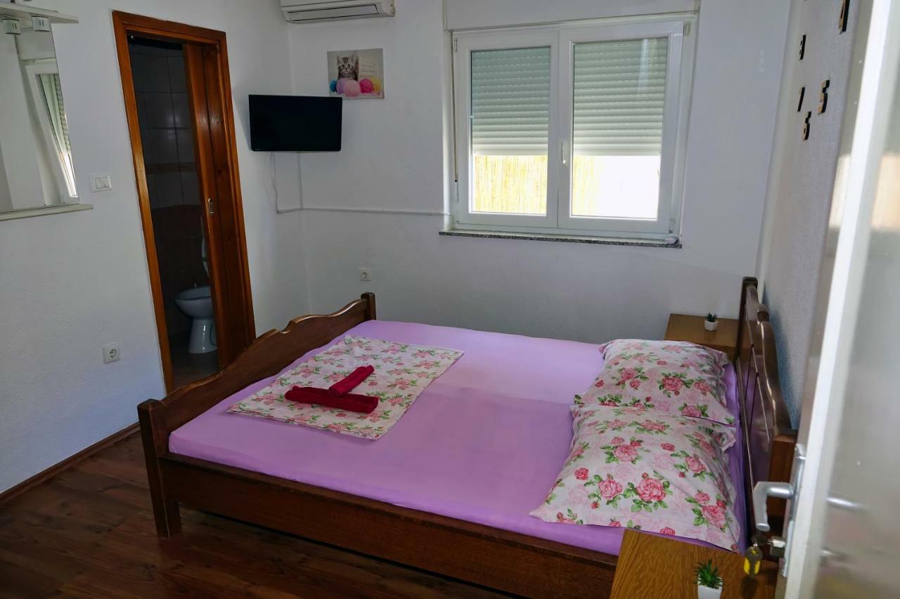 Hotel Lux Dalmatia I&R à Makarska Extérieur photo