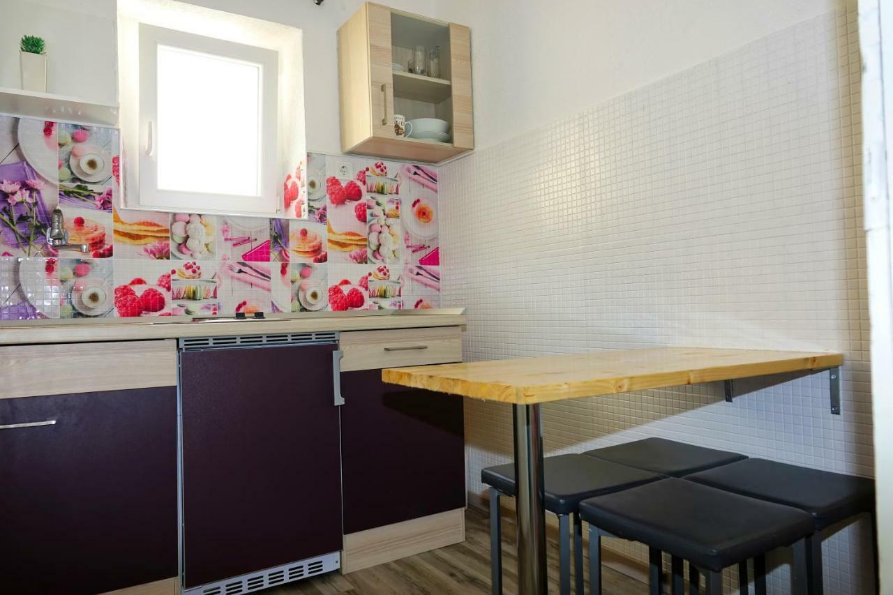 Hotel Lux Dalmatia I&R à Makarska Extérieur photo