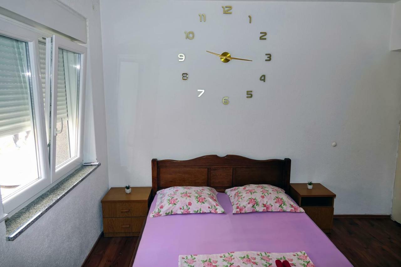 Hotel Lux Dalmatia I&R à Makarska Extérieur photo
