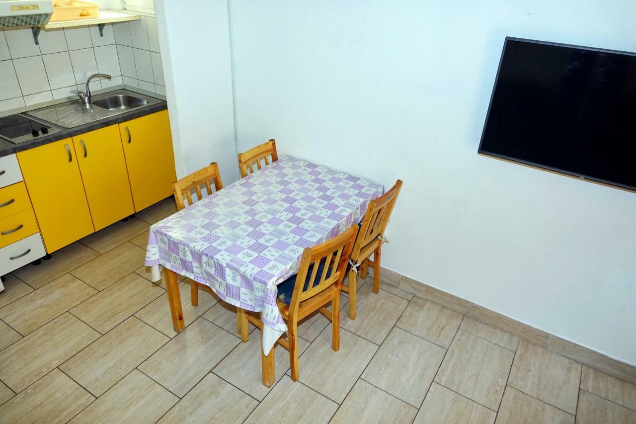 Hotel Lux Dalmatia I&R à Makarska Extérieur photo