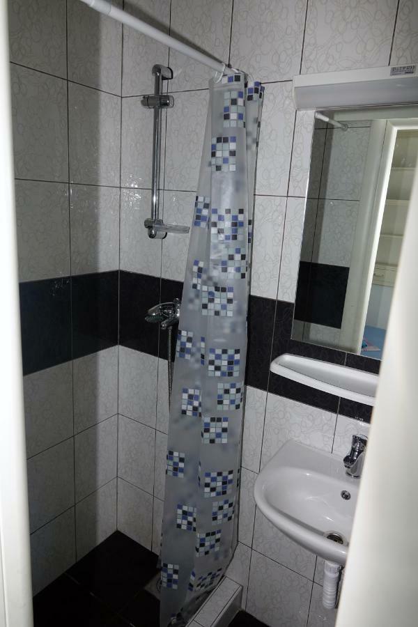 Hotel Lux Dalmatia I&R à Makarska Extérieur photo