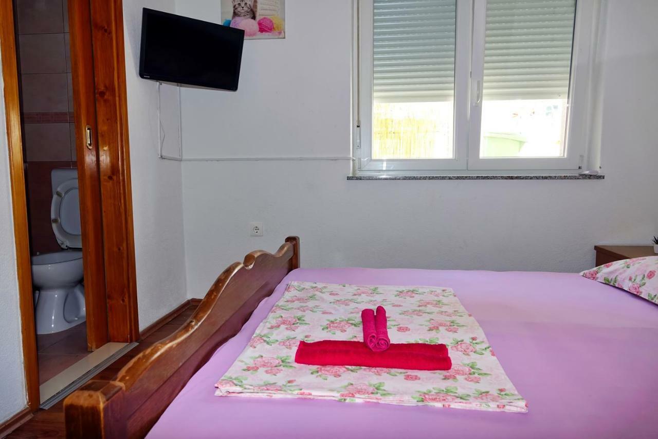 Hotel Lux Dalmatia I&R à Makarska Extérieur photo